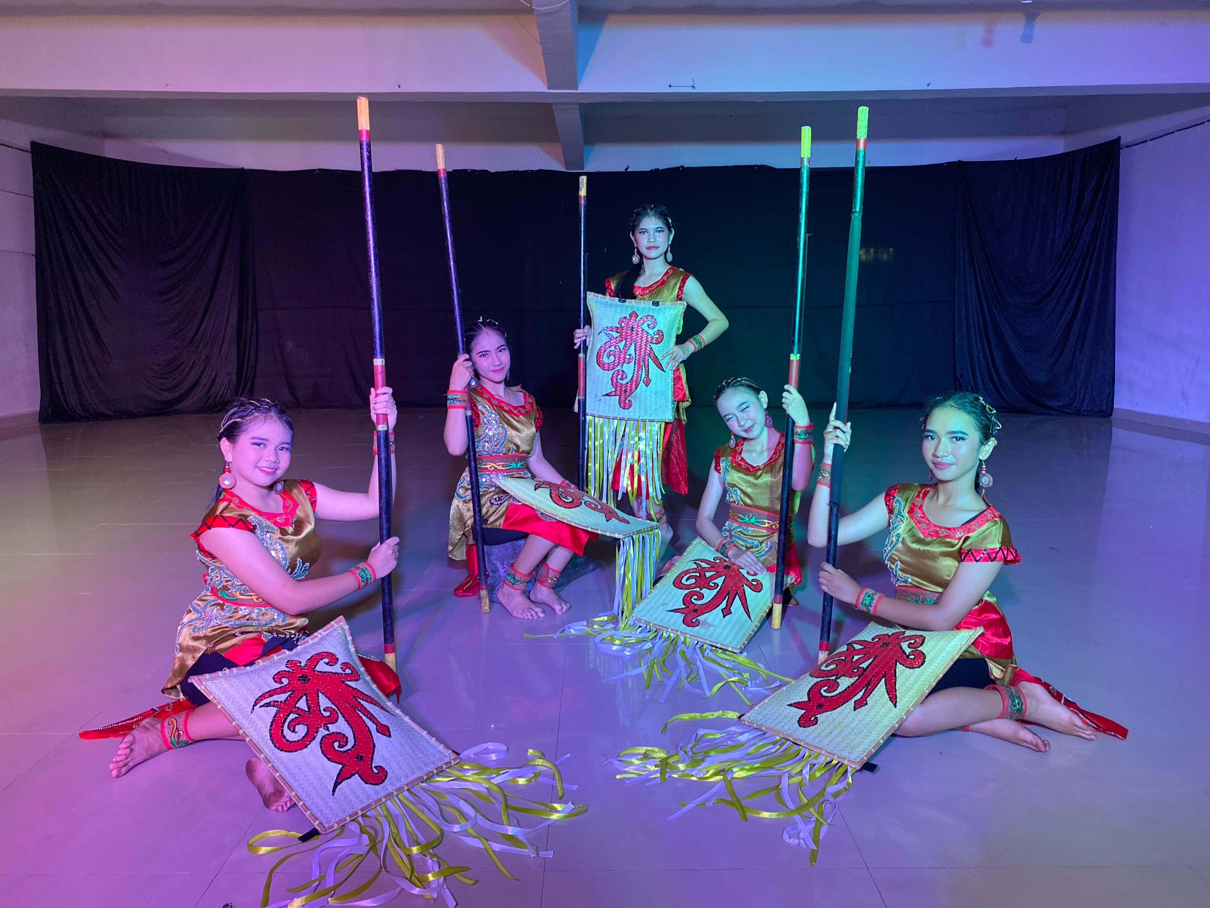 Tari Mangenta | Tari Tradisional FLS3N